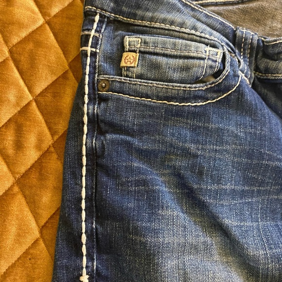 Big Star Sweet Ultra-Low Rise crop jeans - Picture 8 of 11